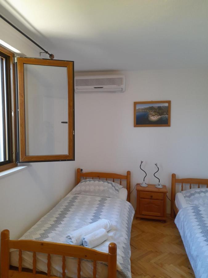 Holiday House Pinus Pinea Viganj Zewnętrze zdjęcie